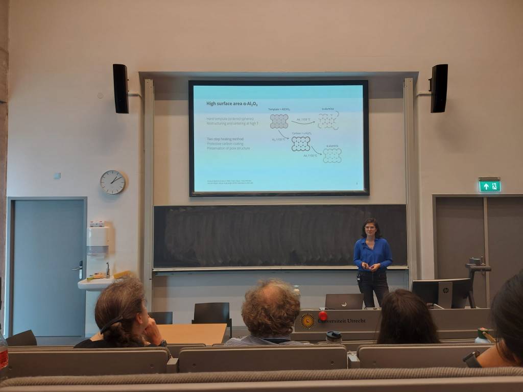 Claudia Keijzer gives Debye Lunch Lecture on “Influence of Alumina Phase Purity and Ag Particle Size on Ethylene&nbsp;Epoxidation“