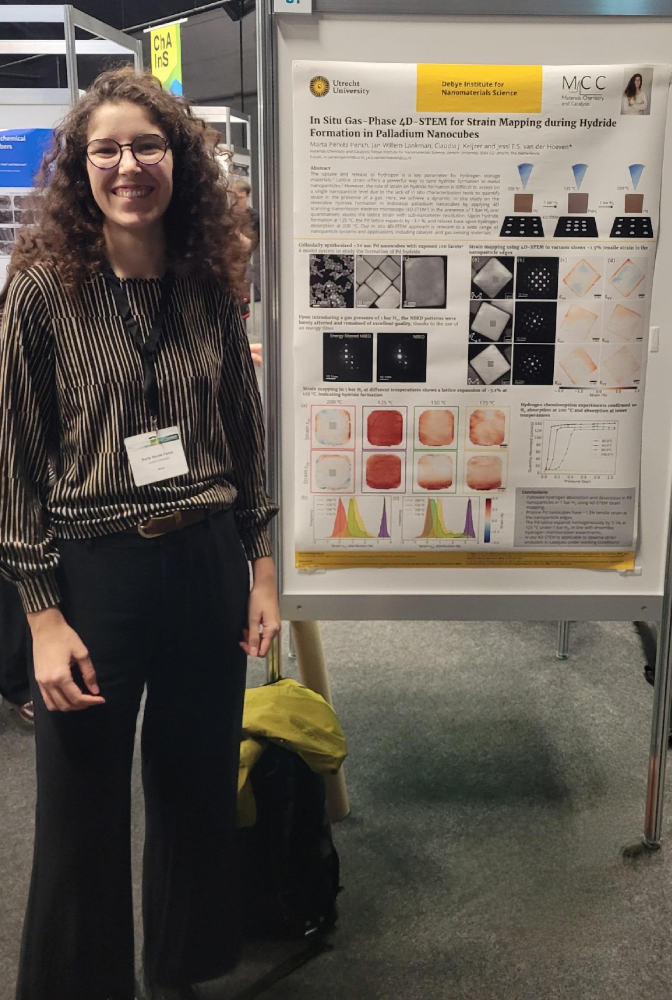 In Situ Gas-Phase 4D-STEM for Strain Mapping during Hydride Formation in Palladium Nanocubes